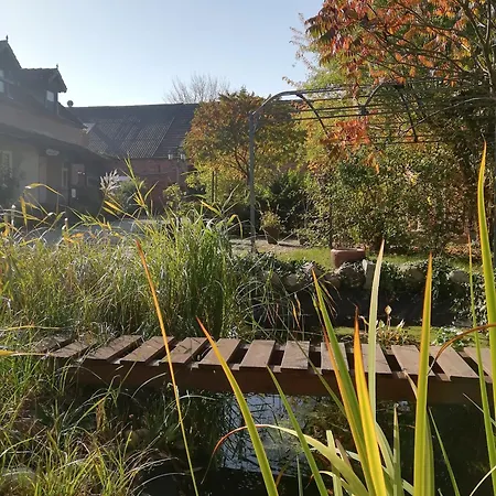 Zirkuswagen Glamping Fuer 2 Mit Veranda Kueche Netflix Parken Und Hofladen Steinhofel