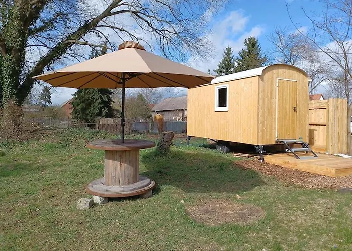 Apartamento Zirkuswagen Glamping Für 2 Mit Veranda Küche Netflix Parken Und Hofladen Steinhofel