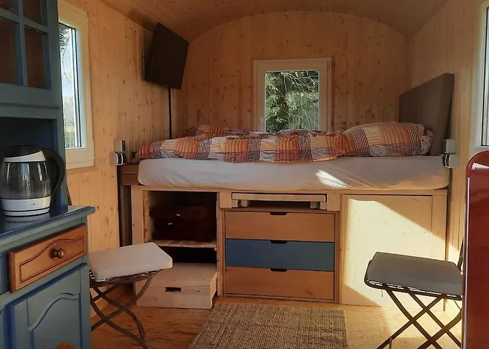 Zirkuswagen Glamping Für 2 Mit Veranda Küche Netflix Parken Und Hofladen Steinhofel